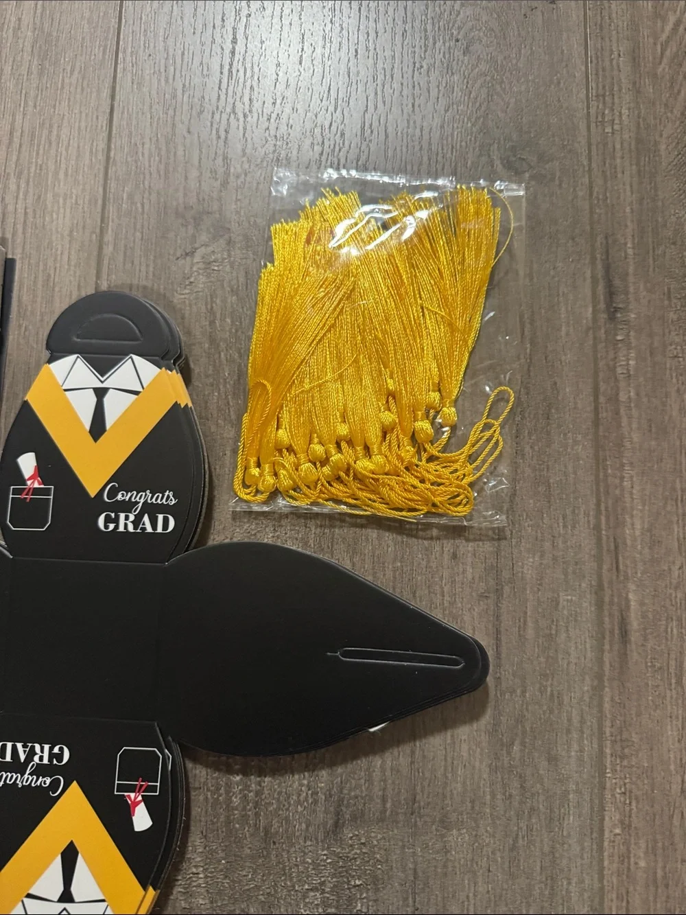 ***2/$15*** 24 pcs graduation cap candy box